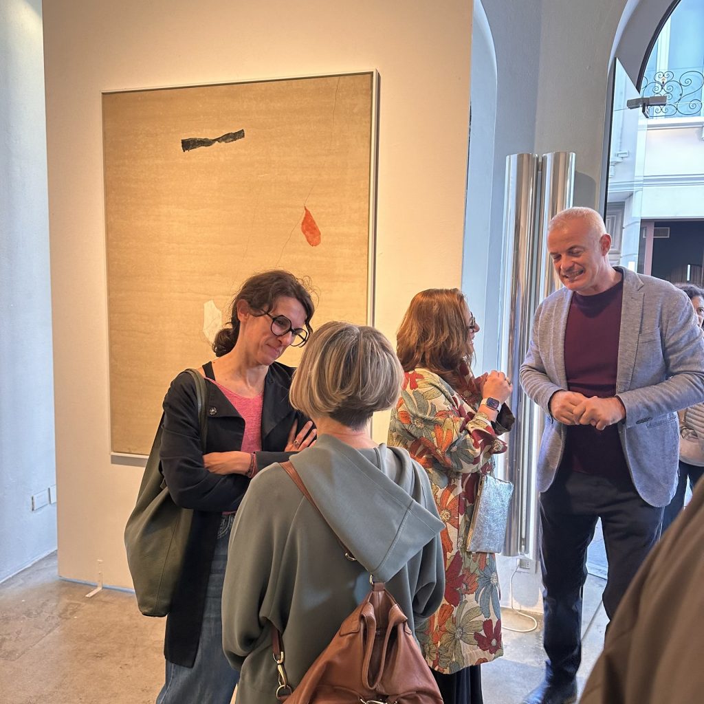 La poesia della pittura - inaugurazione 3 Inaugurazione della mostra La poesia della pittura di Mario Raciti alla LeoGalleries, 10 ottobre 2026